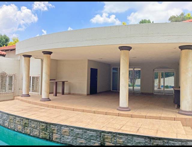 BEDROOM HOUSE FOR SALE IN MORNINGSIDE EXT 40